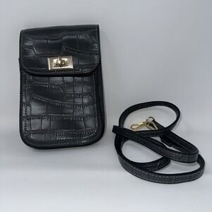 Mellow World Zora Faux Leather Gray Crossbody Touchscreen Phone Wallet